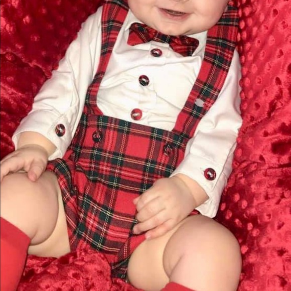 Piccola Speranza Plaid Suspender Short Set - Picture 4 of 4